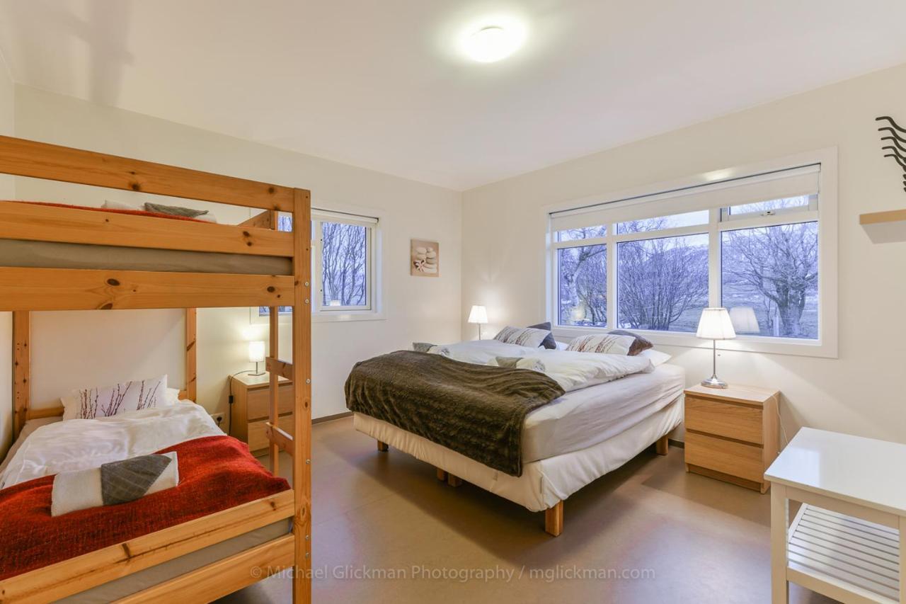 Sythra-Skoerthugil Guesthouse Вармахлид Экстерьер фото